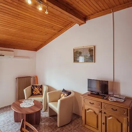 With Parking Space Basanija, Umag - 27203 Apartment Savudrija
